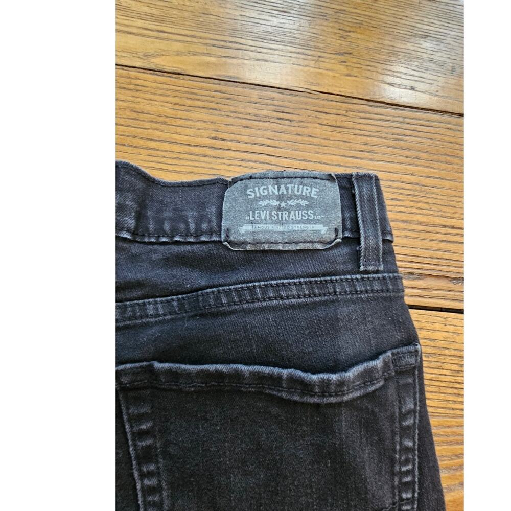 Levis Signature Jeans 26 Black Skinny Jean Levi Strauss Co Adjustable Waist - Picture 3 of 10